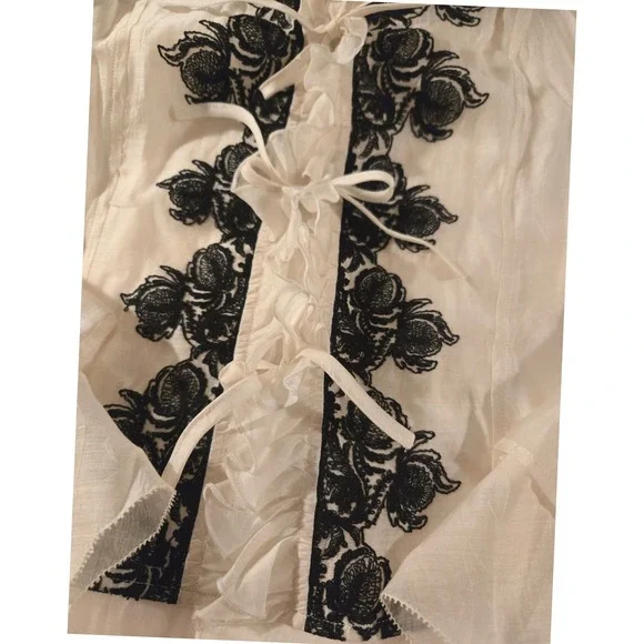 Nic + Zoe Womens Cream Lace Up Ruffle Neck Bell Sleeve Embroidered Top Size 10 - Picture 3 of 6